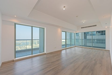 Apartment in Dubai Marina, Dubai, UAE 3 bedrooms, 361 sq.m. № 678810 - photo 14
