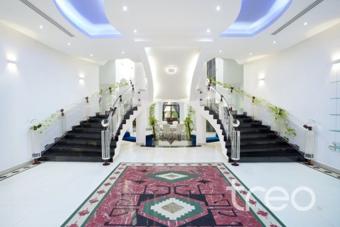 Üürile anda villa asukohaga Emirates Hills, Dubai, AÜE: 8 magamistoaga, 1723.72 m² Nr 733410 - pilt 26