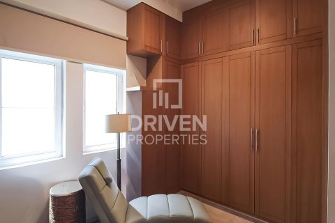 Vilë në Jumeirah Park, Dubai, Emiratet e Bashkuara Arabe 4 dhoma gjumi, 454 m2. № 684294 - Foto 10