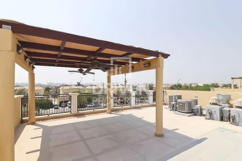 Vilë në Jumeirah Park, Dubai, Emiratet e Bashkuara Arabe 4 dhoma gjumi, 454 m2. № 684294 - Foto 26