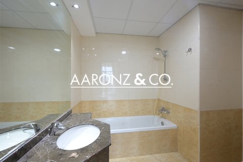 Appartamento in affitto a Dubai Marina, Dubai, EAU 1 camera da letto, 81 mq. № 685848 - foto 12