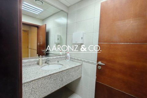Bureau à louer à Business Bay, Dubai, EAU 282 m2 № 685844 - photo 21