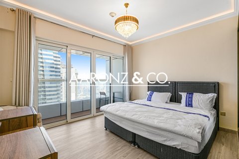 Appartamento in affitto a Dubai Marina, Dubai, EAU 4 camere da letto, 298 mq. № 685849 - foto 10