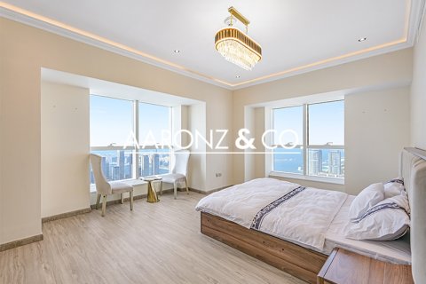Appartamento in affitto a Dubai Marina, Dubai, EAU 4 camere da letto, 298 mq. № 685849 - foto 5