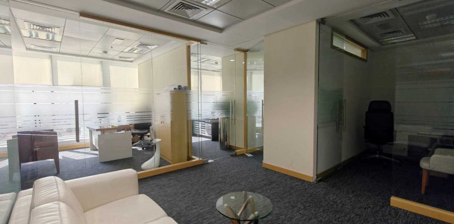 Oficina en Business Bay, Dubai, EAU 122.3 m² № 669672