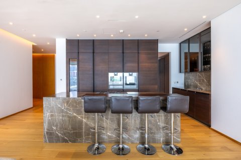 Apartemen di Dubai, UEA 4 kamar tidur, 455 m2 nomor 700169 - foto 11