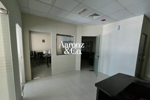 Toimisto Business Bay, Dubai, Arabiemiraatit 66 m2 № 710435 - kuva 11