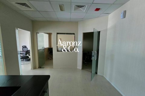 Toimisto Business Bay, Dubai, Arabiemiraatit 66 m2 № 710435 - kuva 3