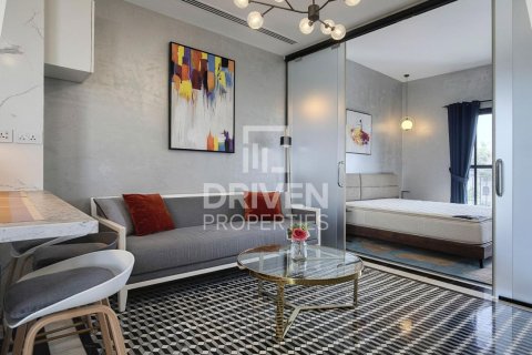 Al Quoz, Dubai, UAE의 판매용 아파트 75.9제곱미터 번호 742356 - 사진 2