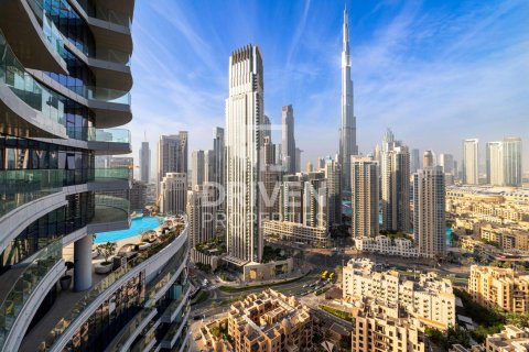 Apartment til salg i Downtown Dubai (Downtown Burj Dubai), Dubai, UAE 1 soveværelse, 107.02 kvm № 742934 - foto 2