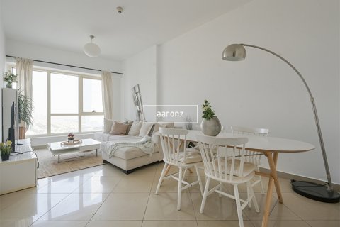 Apartament në Jumeirah Lake Towers, Dubai, Emiratet e Bashkuara Arabe 2 dhoma gjumi, 101.2 m2. № 631993 - Foto 3
