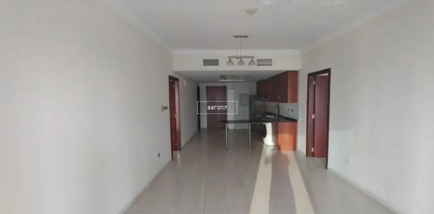 Apartment in Jumeirah Lake Towers, Dubai, UAE 2 bedrooms, 136.8 sq.m. № 631992