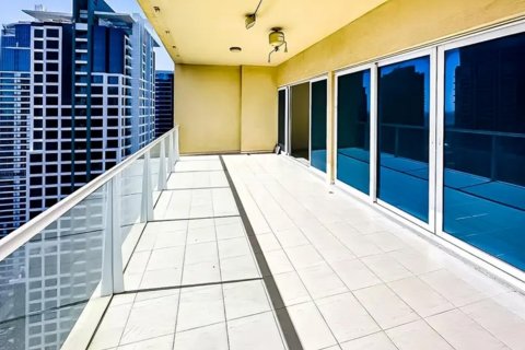 Apartment in Jumeirah Lake Towers, Dubai, UAE 2 bedrooms, 136.8 sq.m. № 631992 - photo 6