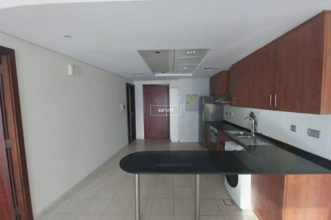Apartment in Jumeirah Lake Towers, Dubai, UAE 2 bedrooms, 136.8 sq.m. № 631992 - photo 2