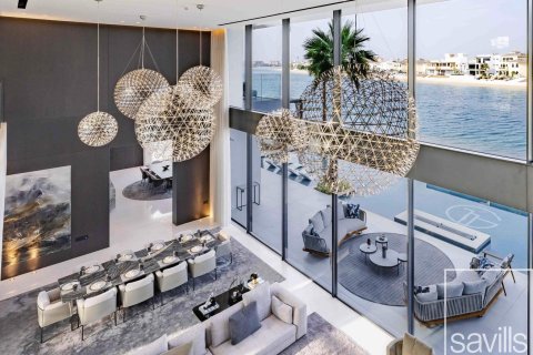 Villa in Palm Jumeirah, Dubai, UAE 5 bedrooms, 1503 sq.m. № 647397 - photo 4