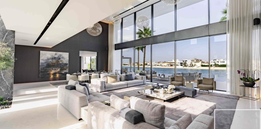 Villa in Palm Jumeirah, Dubai, UAE 5 bedrooms, 1503 sq.m. № 647397