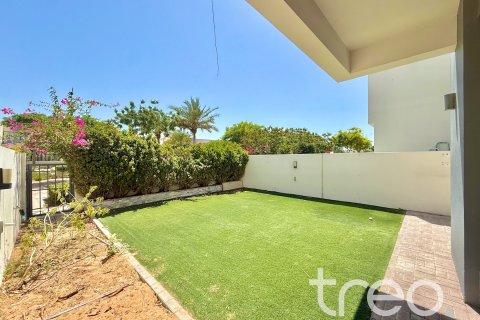 Városi lakóépület itt: Dubai Hills Estate, Dubai, EAE, 3 hálószoba, 202.44 m², azonosító: 733637 - fénykép 7
