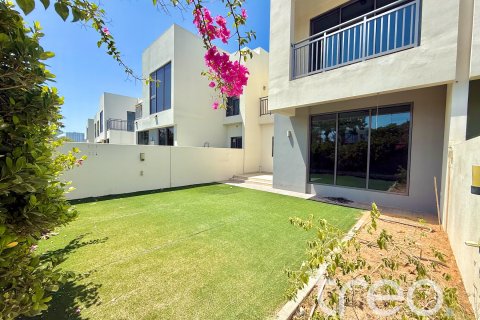 Városi lakóépület itt: Dubai Hills Estate, Dubai, EAE, 3 hálószoba, 202.44 m², azonosító: 733637 - fénykép 4