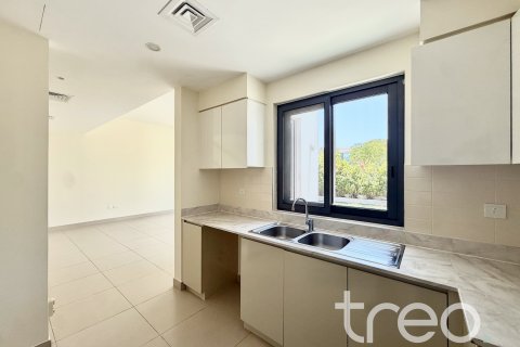 Városi lakóépület itt: Dubai Hills Estate, Dubai, EAE, 3 hálószoba, 202.44 m², azonosító: 733637 - fénykép 14