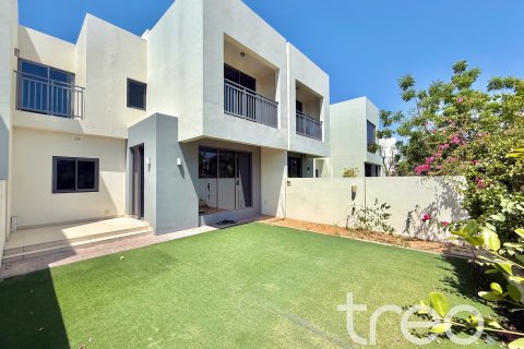 Řadový dům v Dubai Hills Estate, Dubai, SAE 3 ložnice, 202.44 m² Č.: 733637