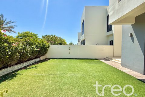 Városi lakóépület itt: Dubai Hills Estate, Dubai, EAE, 3 hálószoba, 202.44 m², azonosító: 733637 - fénykép 5