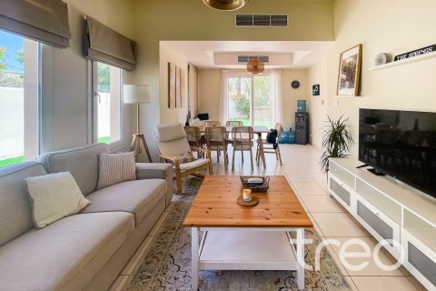 Villa itt: The Springs, Dubai, EAE, 3 hálószoba, 208.66 m², azonosító: 733638 - fénykép 2