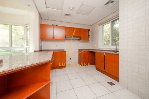 Müüa korter asukohaga Green Community, Dubai, AÜE: 2 magamistoaga, 144 m² Nr 751511 - pilt 3