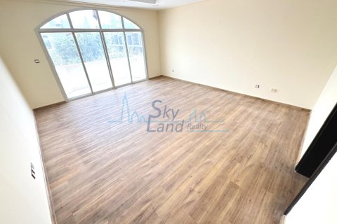 Vila v Jumeirah, Dubai, SAE 4 ložnice, 464.5 m² Č.: 629677 - fotografie 9