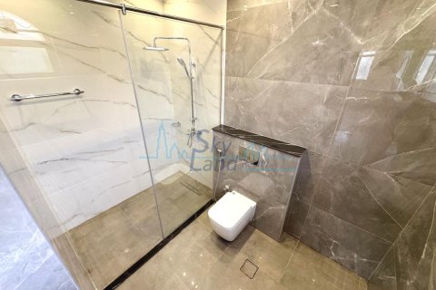 Vila v Jumeirah, Dubai, SAE 4 ložnice, 464.5 m² Č.: 629677 - fotografie 23