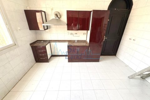 Vila v Jumeirah, Dubai, SAE 4 ložnice, 464.5 m² Č.: 629677 - fotografie 14
