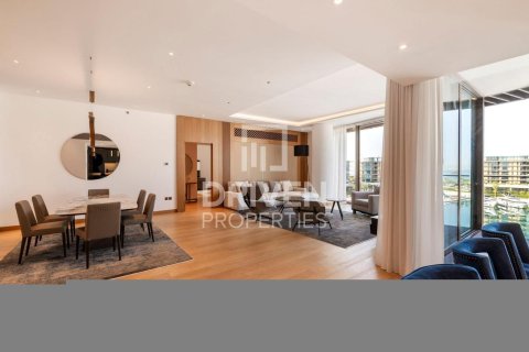 Снять в аренду квартиру в Джумейра, Дубай, ОАЭ 3 спальни, 251м2, № 684142 - фото 6