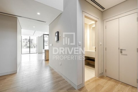 Villa te huur in Jumeirah, Dubai, VAE 3 slaapkamers, 291 vr.m., nr 684151 - foto 25