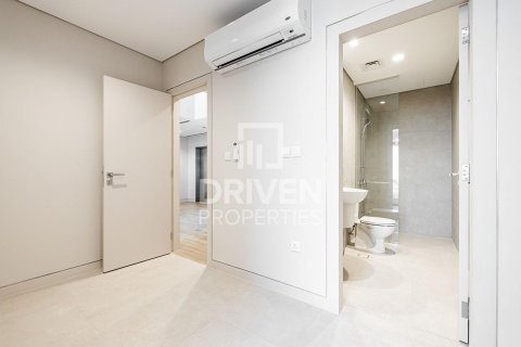 Villa te huur in Jumeirah, Dubai, VAE 3 slaapkamers, 291 vr.m., nr 684151 - foto 5