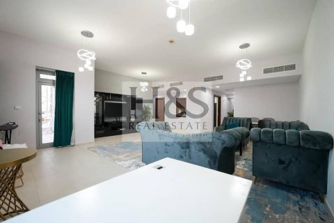 Apartment sa Business Bay, Dubai, UAE 2 silid-tulugan, 149 sq.m. № 642201 - larawan 2