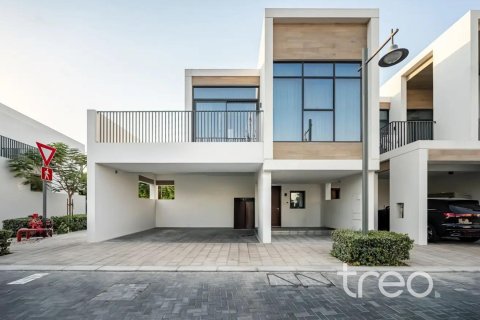 Shtëpi në qytet në Arabian Ranches 3, Dubai, Emiratet e Bashkuara Arabe 4 dhoma gjumi, 267.47 m2. № 755434