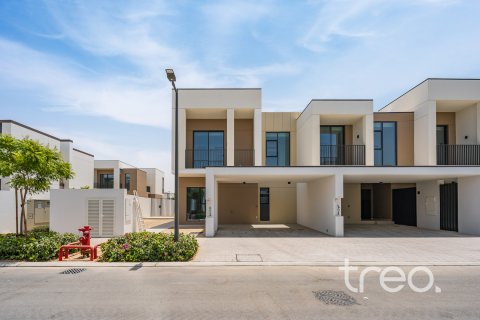 Shtëpi në qytet në Arabian Ranches 3, Dubai, Emiratet e Bashkuara Arabe 4 dhoma gjumi, 218.69 m2. № 755437