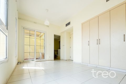 Villa para venda em The Springs, Dubai, EAU 2 quartos, 156.63 m2 № 755440 - foto 4