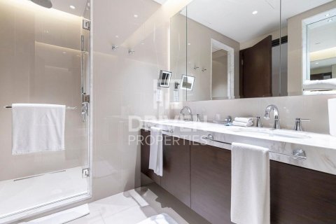 Apartman u gradu Downtown Dubai (Downtown Burj Dubai), Dubai, UAE 2 spavaće sobe, 134 m2 Br. 653526 - Slika 13