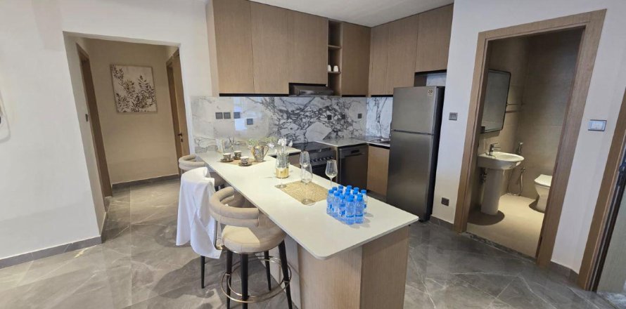 Al Rashidiya、Ajman、UAEにあるマンション 1ベッドルーム、101 m2 No681689