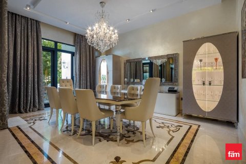 Üürile anda villa asukohaga Palm Jumeirah, Dubai, AÜE: 5 magamistoaga, 340.2 m² Nr 629468 - pilt 8