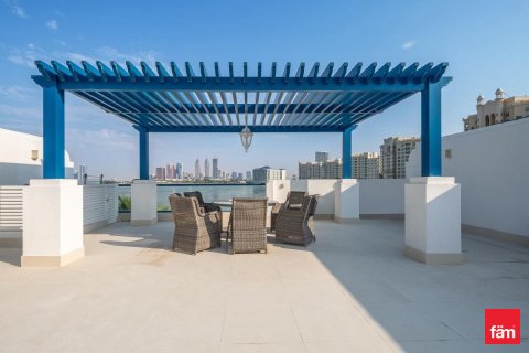 Üürile anda villa asukohaga Palm Jumeirah, Dubai, AÜE: 5 magamistoaga, 340.2 m² Nr 629468 - pilt 3