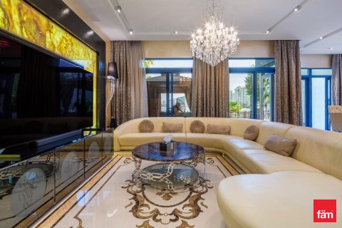 Üürile anda villa asukohaga Palm Jumeirah, Dubai, AÜE: 5 magamistoaga, 340.2 m² Nr 629468 - pilt 6