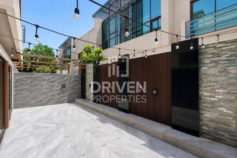 Vilă de vânzare în Meydan, Dubai, EAU 4 dormitoare, 218.04 mp.  №762095 - poză 2