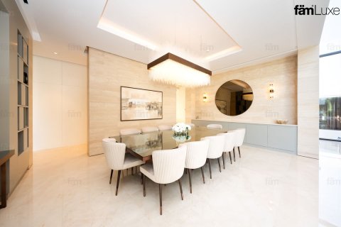 Vila di Al Barsha, Dubai, UAE 5 bilik tidur, 895.9 meter persegi № 702386 - foto 15