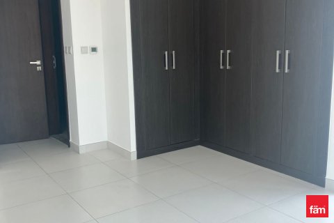 Huoneisto Motor City, Dubai, Arabiemiraatit 2 makuuhuonetta, 111.9 m2 № 702382 - kuva 3
