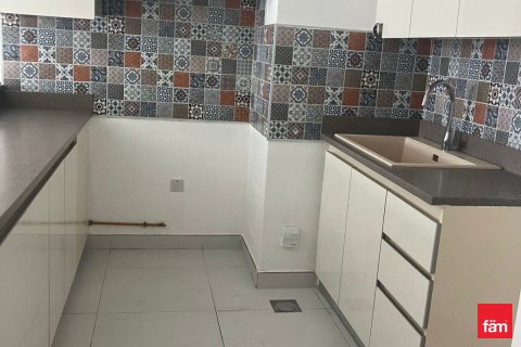 Huoneisto Motor City, Dubai, Arabiemiraatit 2 makuuhuonetta, 111.9 m2 № 702382 - kuva 9