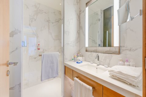 Apartament de vânzare în Downtown Dubai (Downtown Burj Dubai), Dubai, EAU 2 dormitoare, 117 mp.  №696080 - poză 14