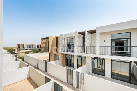 Vila v Dubai South (Dubai World Central), Dubai, SAE 3 spálne, 138 m2 č. 684307 - Fotografia 18