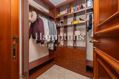 Apartamento para arrendamento em Palm Jumeirah, Dubai, EAU 2 quartos, 201.35982026 m2 № 651251 - foto 15