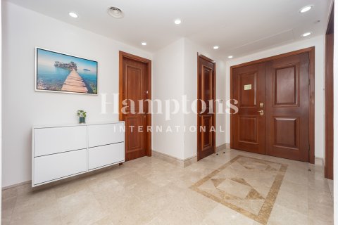 Apartamento para arrendamento em Palm Jumeirah, Dubai, EAU 2 quartos, 201.35982026 m2 № 651251 - foto 8